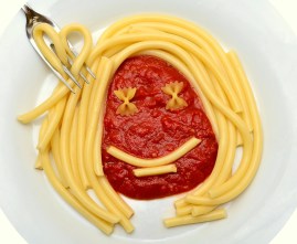 macaroni-2863299_1920